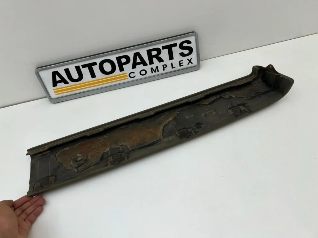 Toyota Starlet kp60 LHD 1979 - 1982 dash pad OEM used refurbished (Beige color) (5)