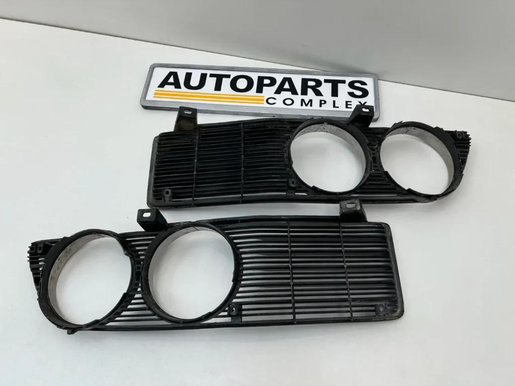 Toyota corona Mark ii 1973 1974 1975 1976 rx12 mx22 rx10 rx20 OEM used grille set (10)