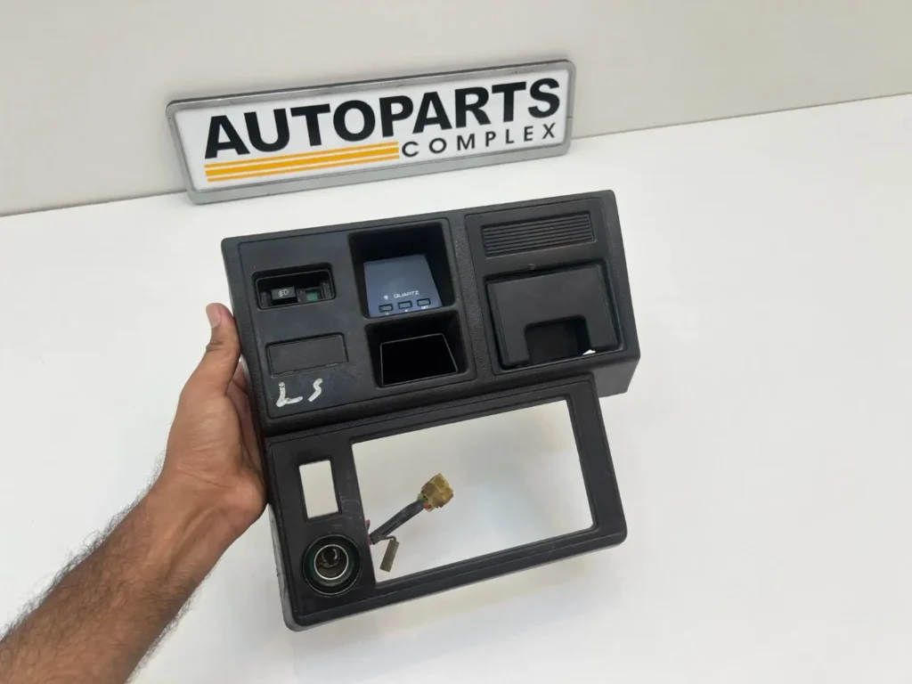 Toyota crown GS120 ls120 dash console center assy (2)