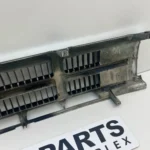 1st gen 4runner hilux pickup 1984 - 1988 JDM grille 910 condition (1)