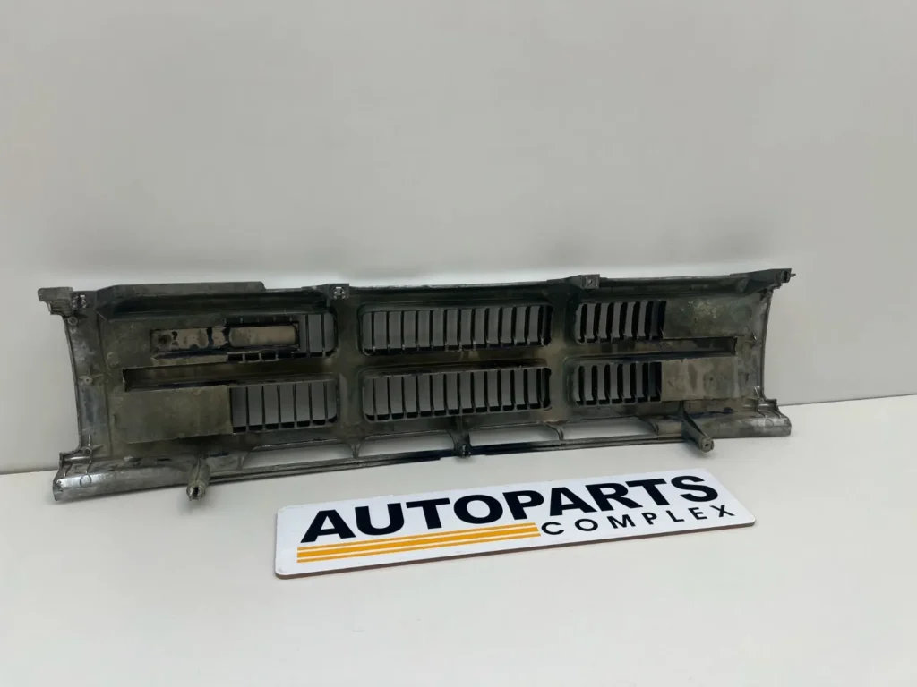 1st gen 4runner hilux pickup 1984 - 1988 JDM grille 910 condition (14)