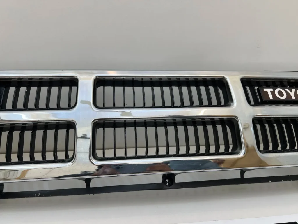 1st gen 4runner hilux pickup 1984 - 1988 JDM grille 910 condition (4)