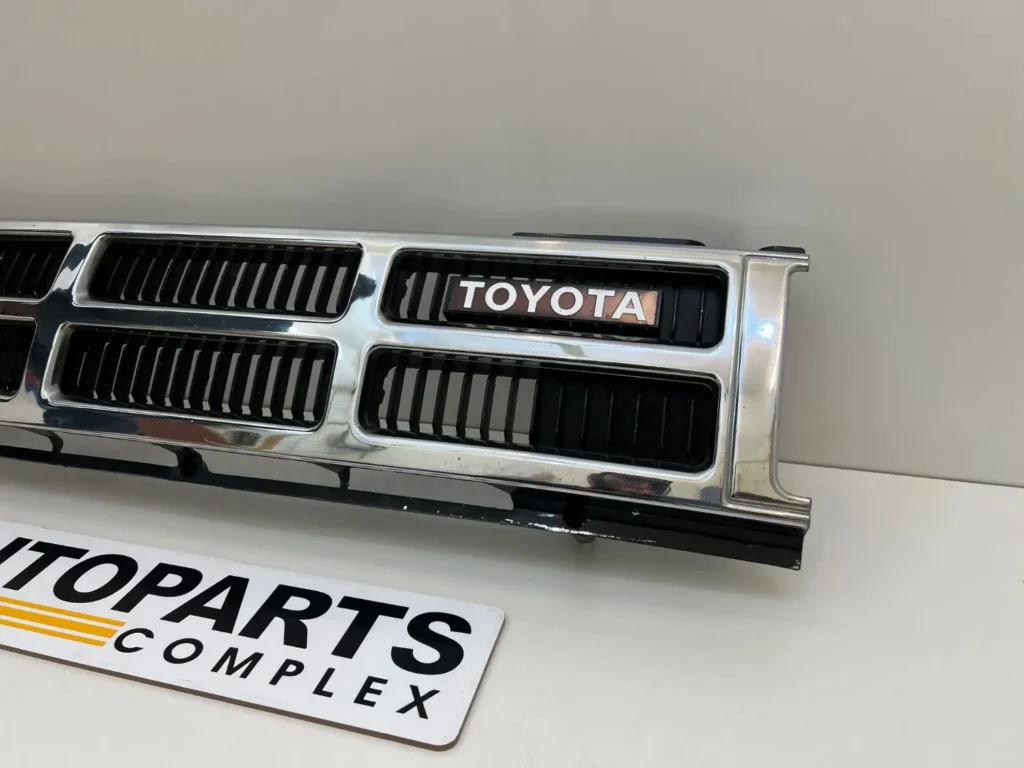 1st gen 4runner hilux pickup 1984 - 1988 JDM grille 910 condition (5)