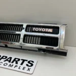 1st gen 4runner hilux pickup 1984 - 1988 JDM grille 910 condition (5)