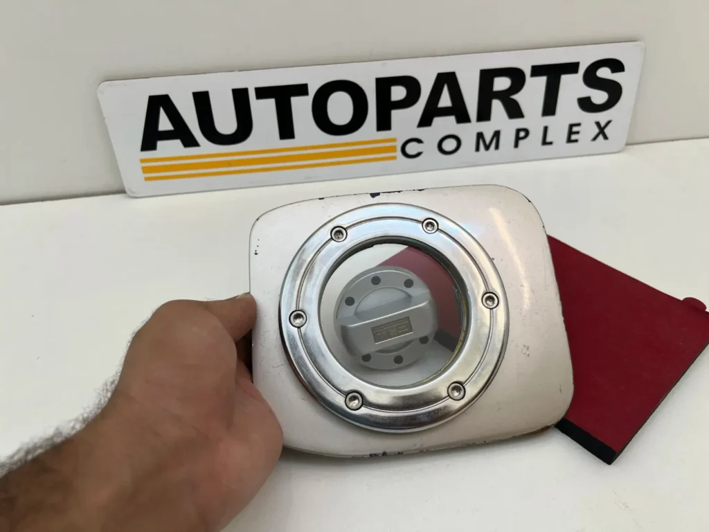 Ae101 Ae100 Corolla JDM style modified fuel filler door with silver TRD cap (2)