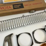 Corolla 1971 1972 ke20 te21 ke25 te27 front grille set (1)