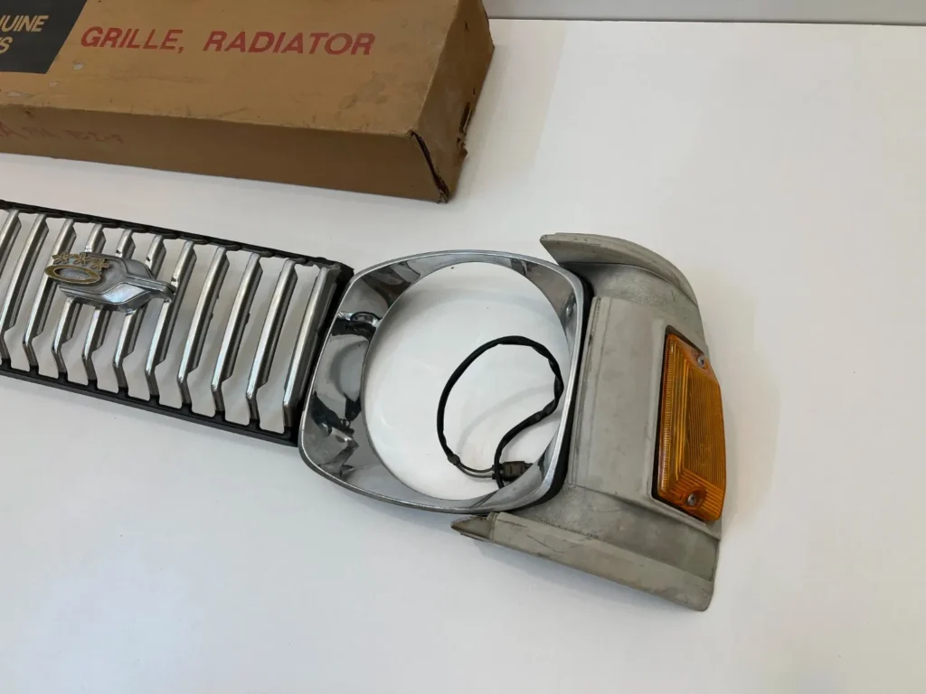 Corolla 1971 1972 ke20 te21 ke25 te27 front grille set (5)