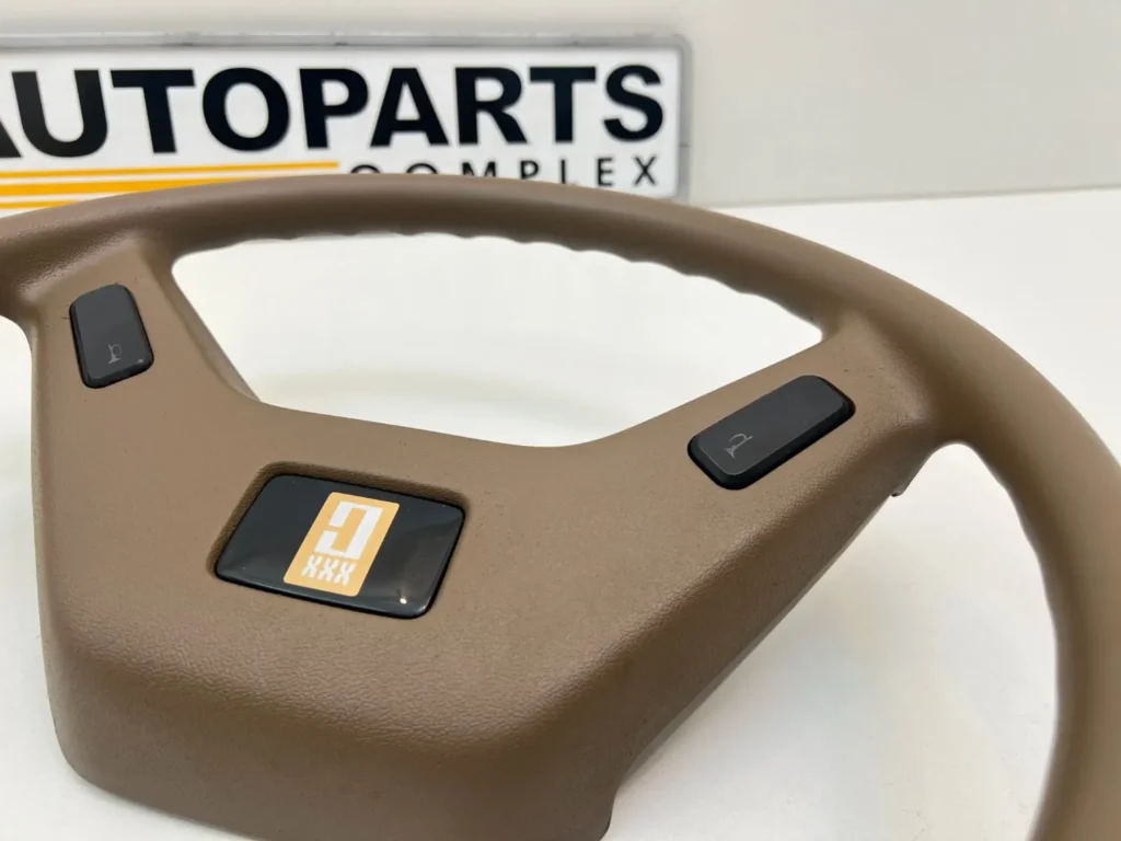 Corolla 1980 1981 beigeTan steering wheel ke70 te72 (10)