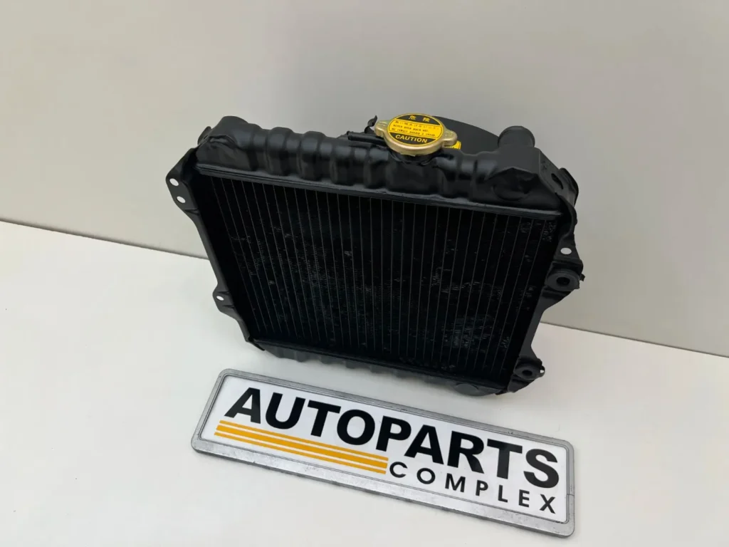 Corolla 1980 - 1983 4k-U 4k-II GLSE radiator with fan (3)
