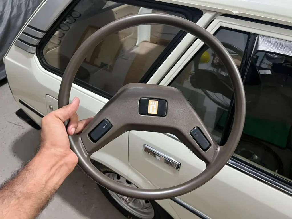 Corolla 1982 1983 brown steering wheel ke70 te72 (2)