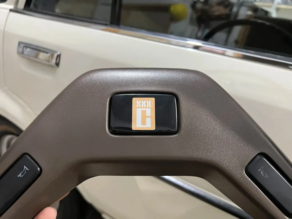 Corolla 1982 1983 brown steering wheel ke70 te72 (3)