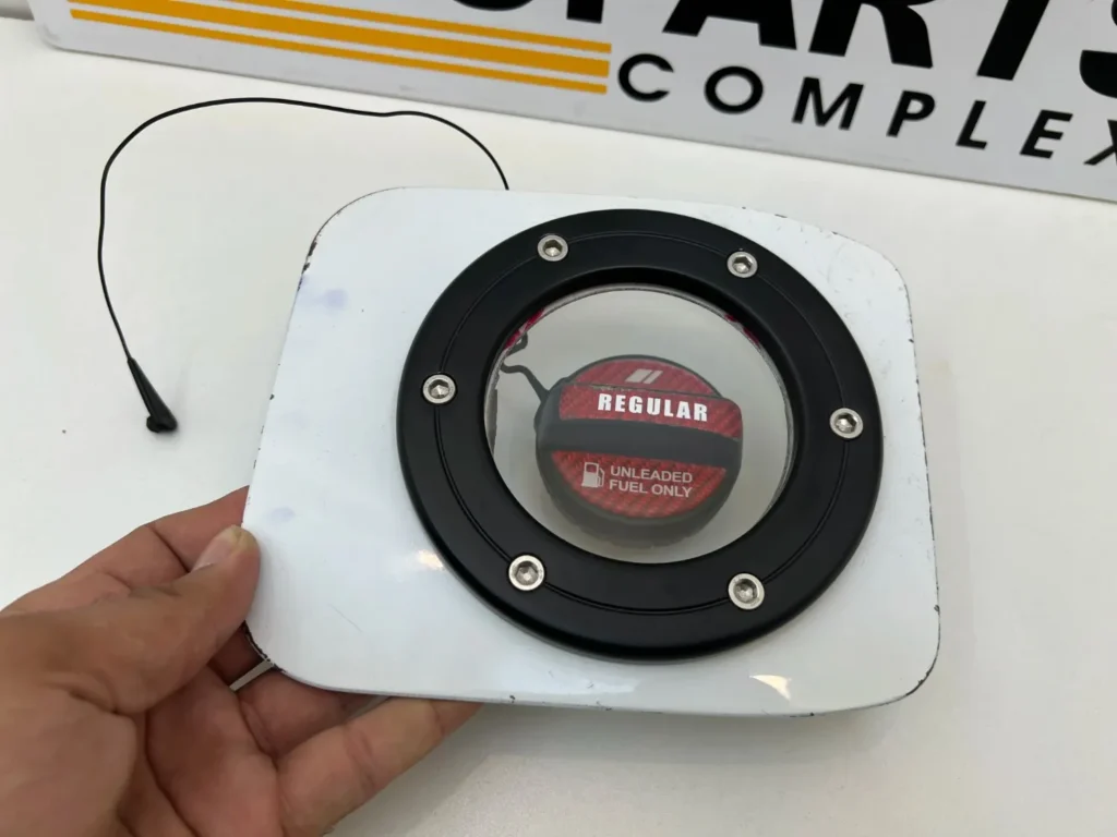 Corolla AE101 AE100 JDM style modified fuel filler door and TRD cap (3)