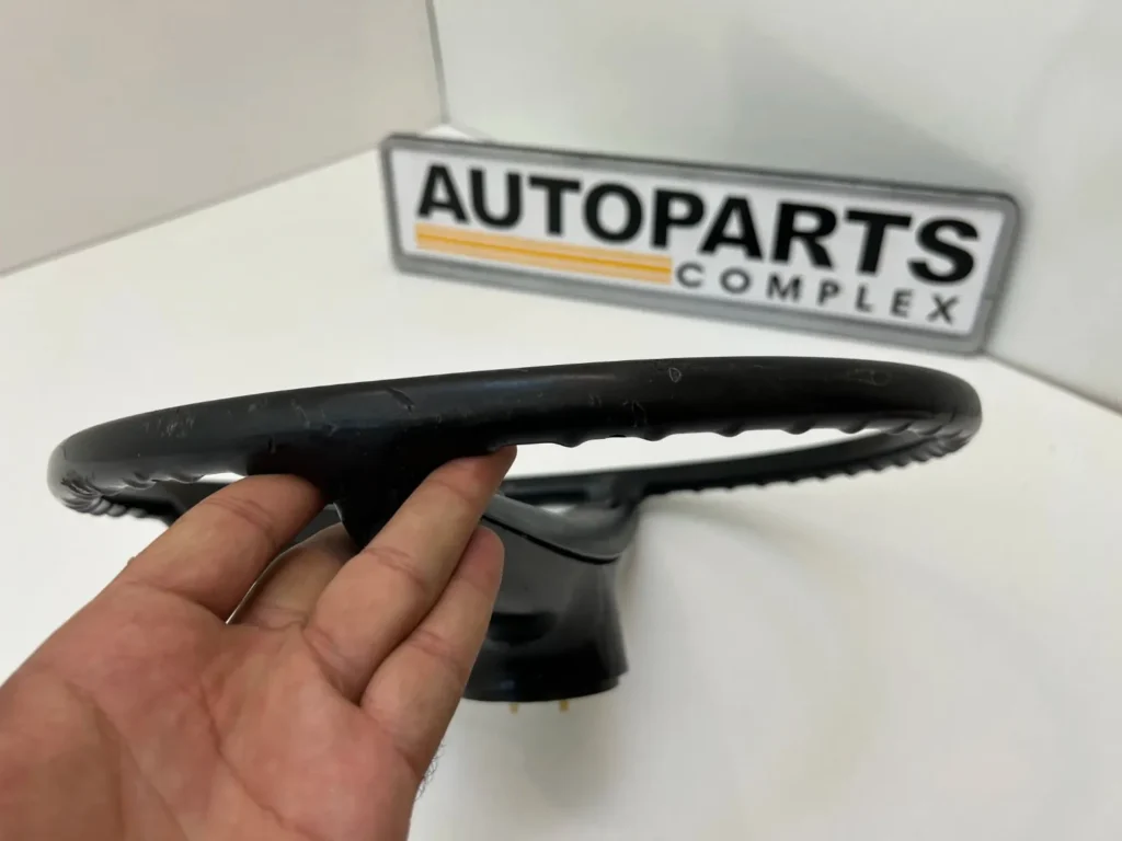 Corolla ke20 ke25 ke26 3-spoke steering wheel (11)