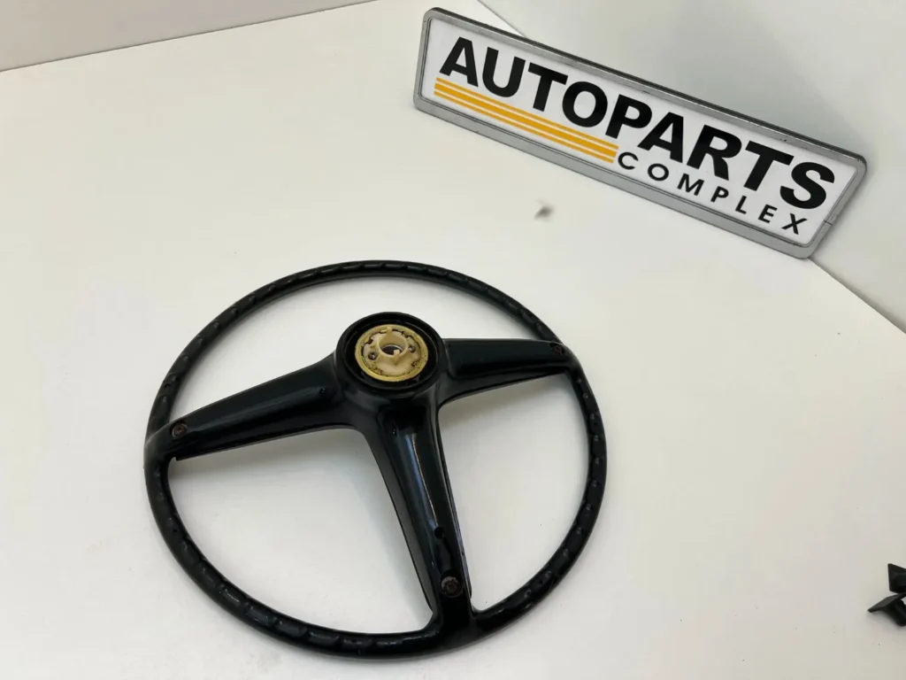 Corolla ke20 ke25 ke26 3-spoke steering wheel (12)