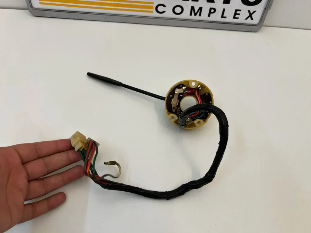 Corolla ke20 ke25 ke26 RHD combination switch (8)