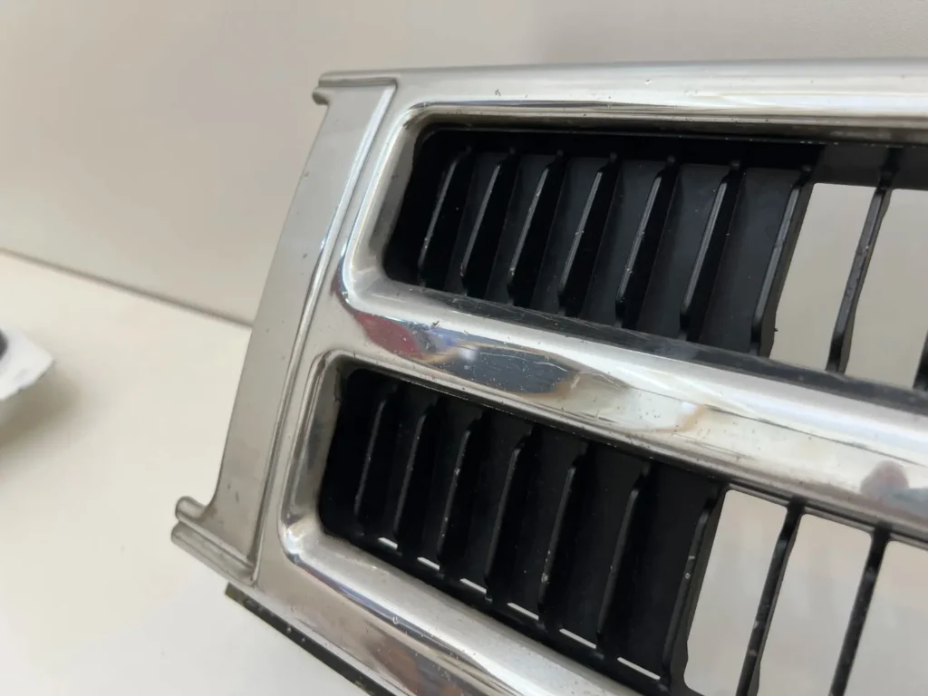 Hilux 1984 - 1988 4runner Surf JDM grille 710 condition (13)