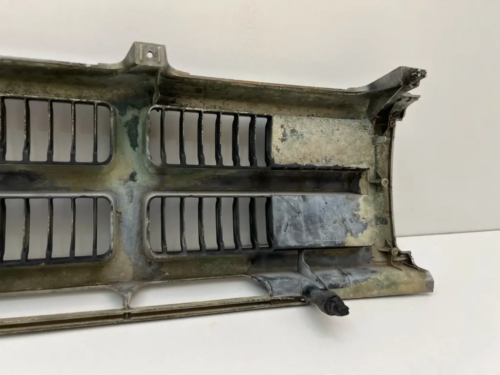 Hilux 1984 - 1988 4runner Surf JDM grille 710 condition (21)