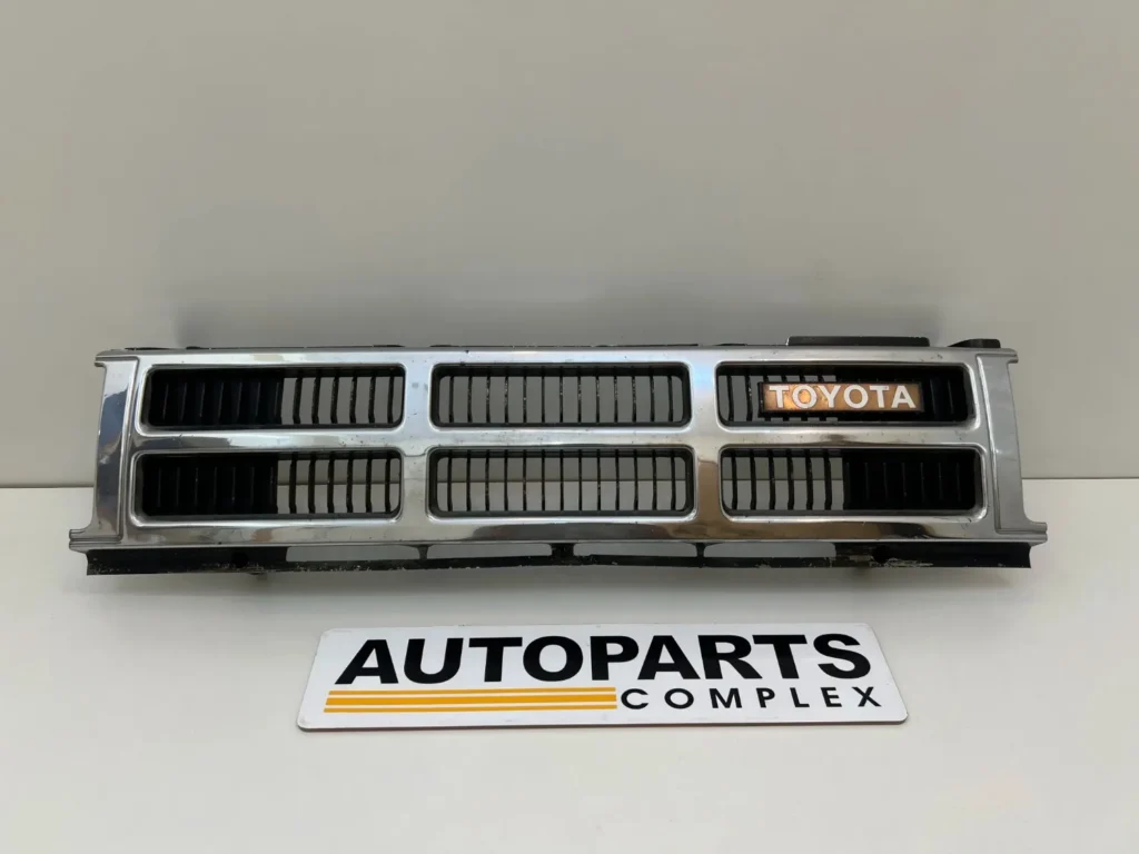 Hilux 1984 - 1988 4runner Surf JDM grille 710 condition (3)
