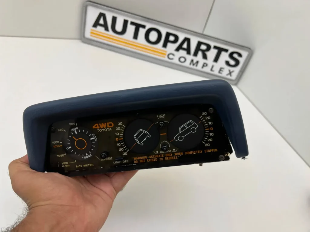 Hilux 1984 - 1988 4runner inclinometer (11)