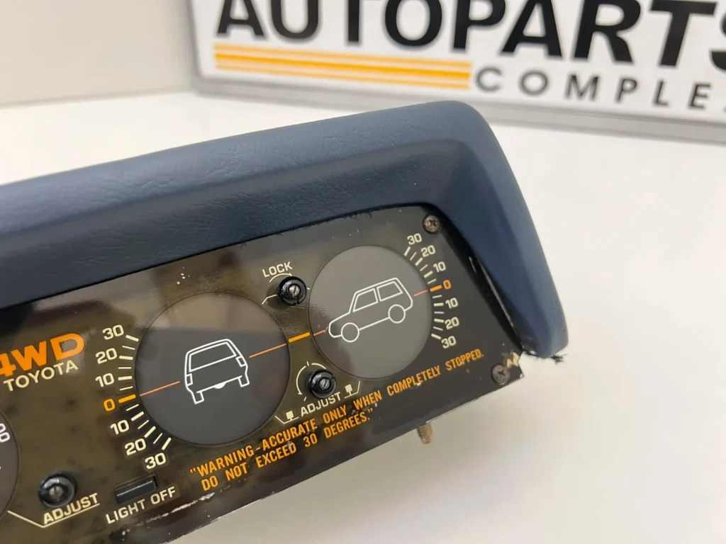 Hilux 1984 - 1988 4runner inclinometer (4)