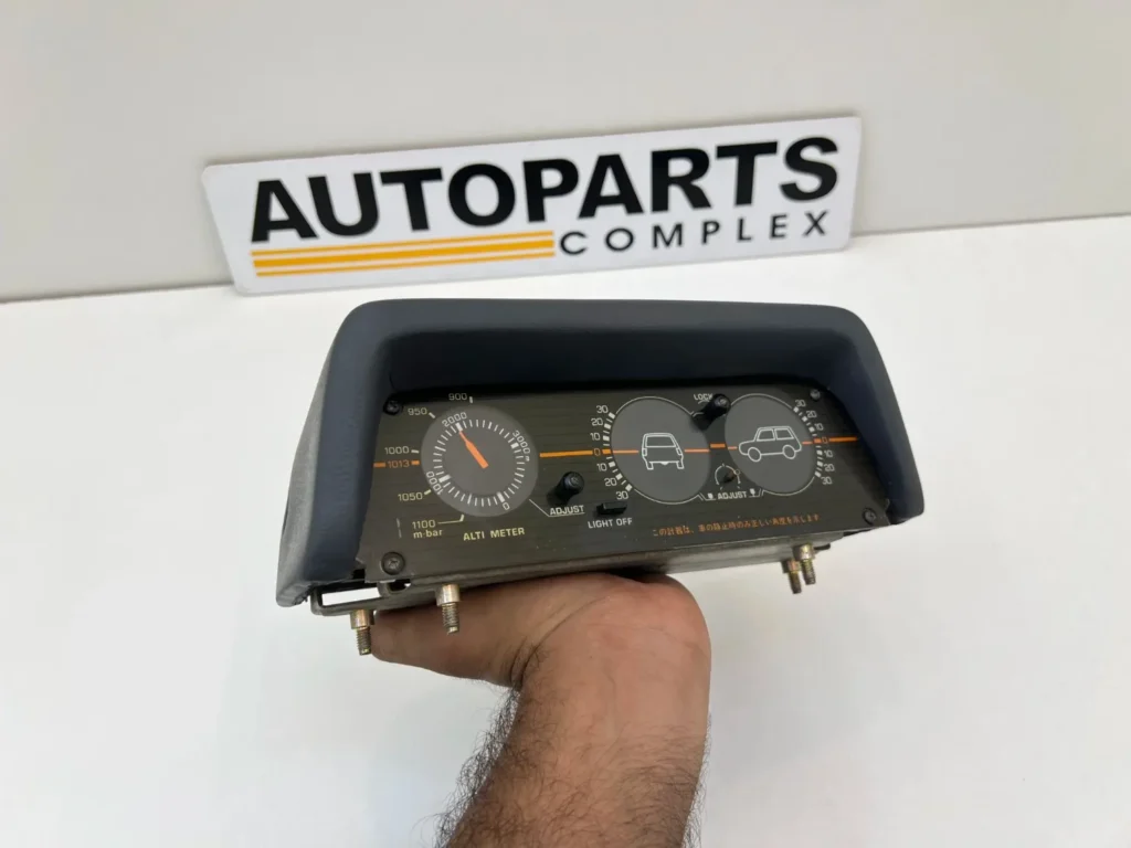 Hilux 4wd OEM JDM blue grey inclinometer (22)