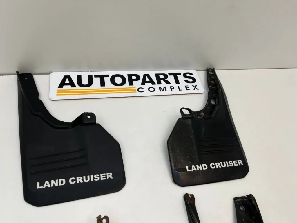 Land cruiser 70 series mud flaps set 1990 - 1996 (7)