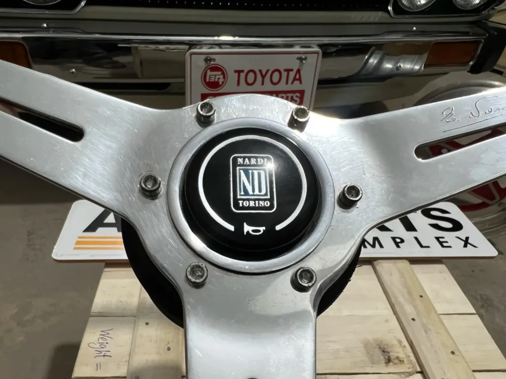 Legit Nardi classic wooden 360mm with Toyota hub adapter (9)