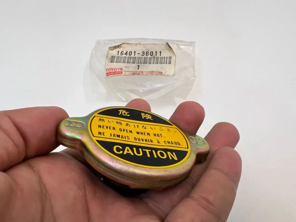 OEM Toyota radiator cap (4)