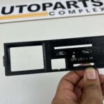 1989 - 1995 Toyota Pickup Truck 4Runner climate control panel (4)