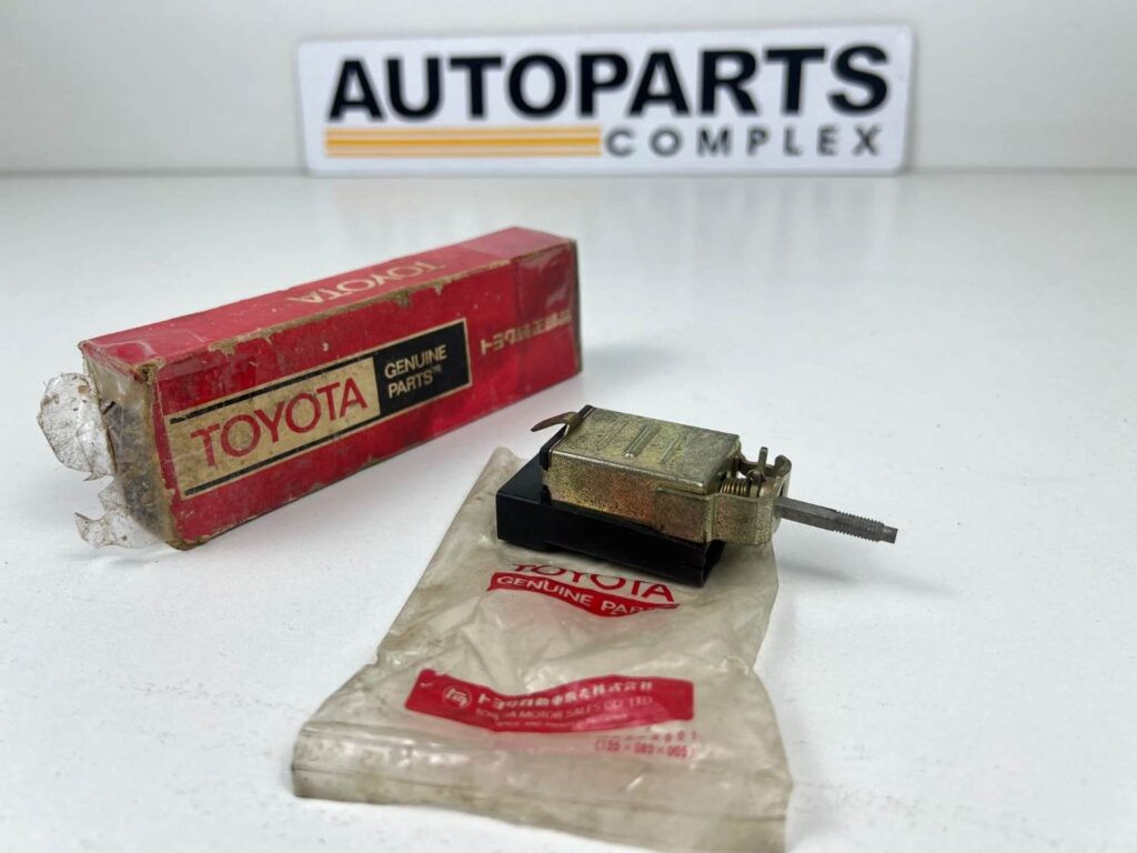 Carina Ta12 Ta10 Ta14 NOS OEM wiper switch (2)