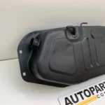 Corolla 1971 - 1974 fuel tank ke20 ke25 te27 (3)