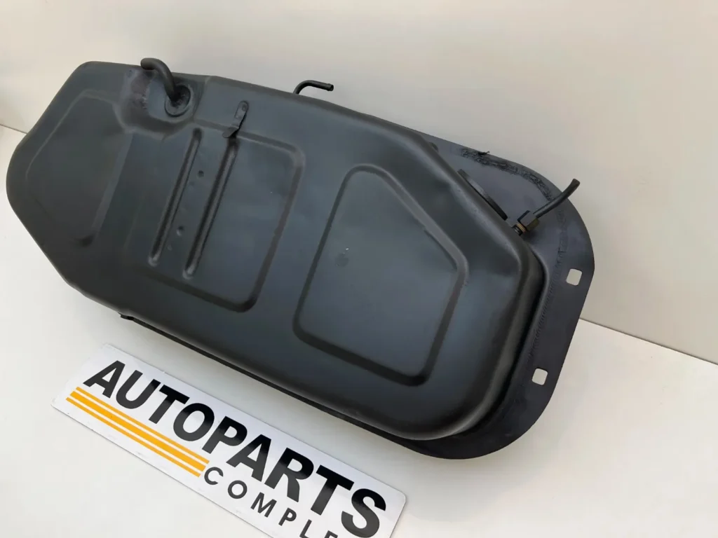 Corolla 1971 - 1974 fuel tank ke20 ke25 te27 (4)