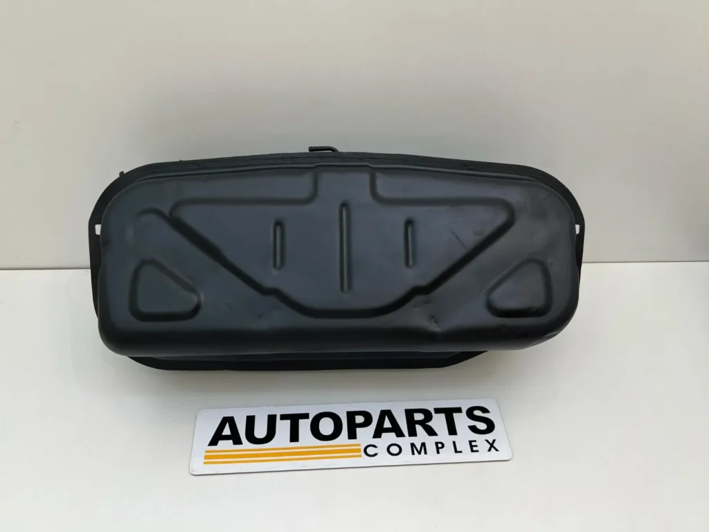 Corolla 1971 - 1974 fuel tank ke20 ke25 te27 (6)