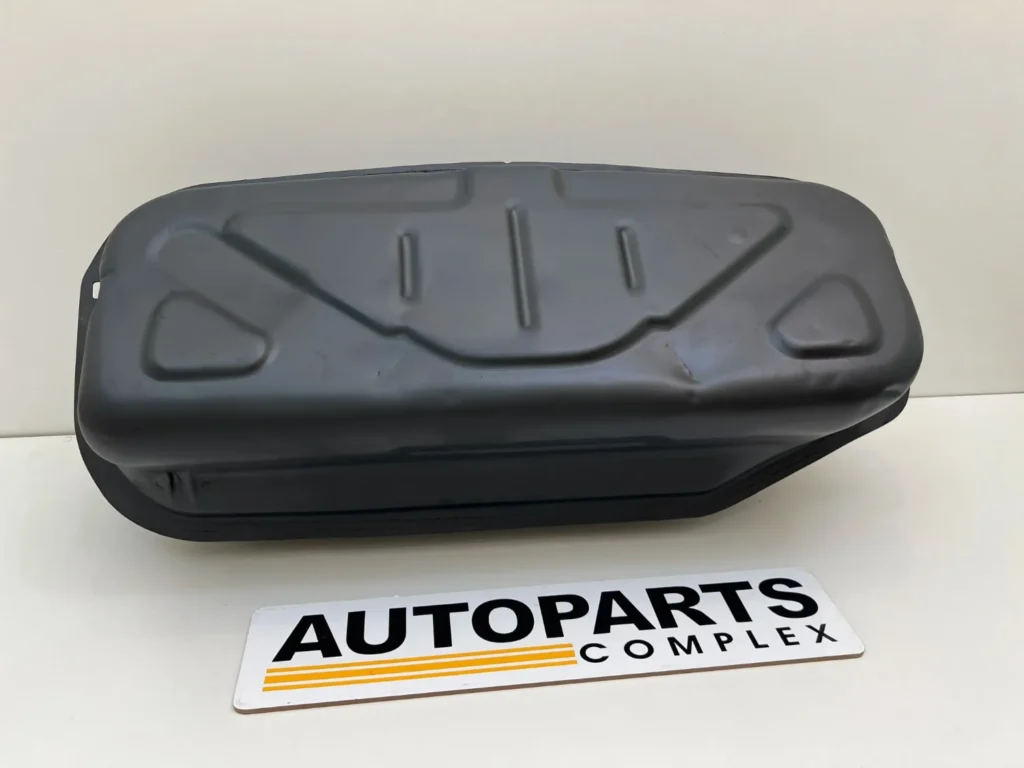Corolla 1971 - 1974 fuel tank ke20 ke25 te27 (7)