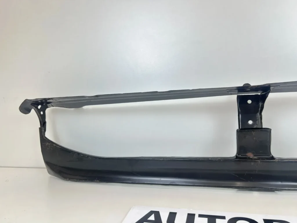 Corolla 1977 1978 1979 front apron valance deflector (5)