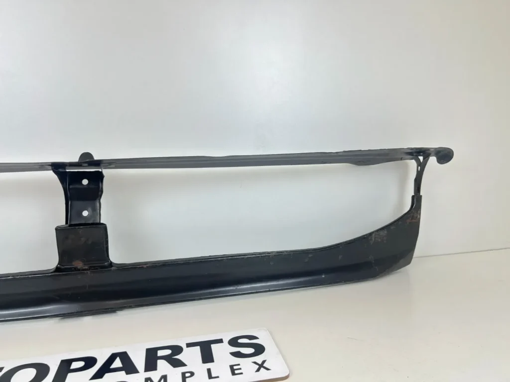 Corolla 1977 1978 1979 front apron valance deflector (6)