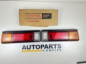 Corolla 1980 1981 KE70 Te72 NOS OEM tail light lenses koito japan (2)