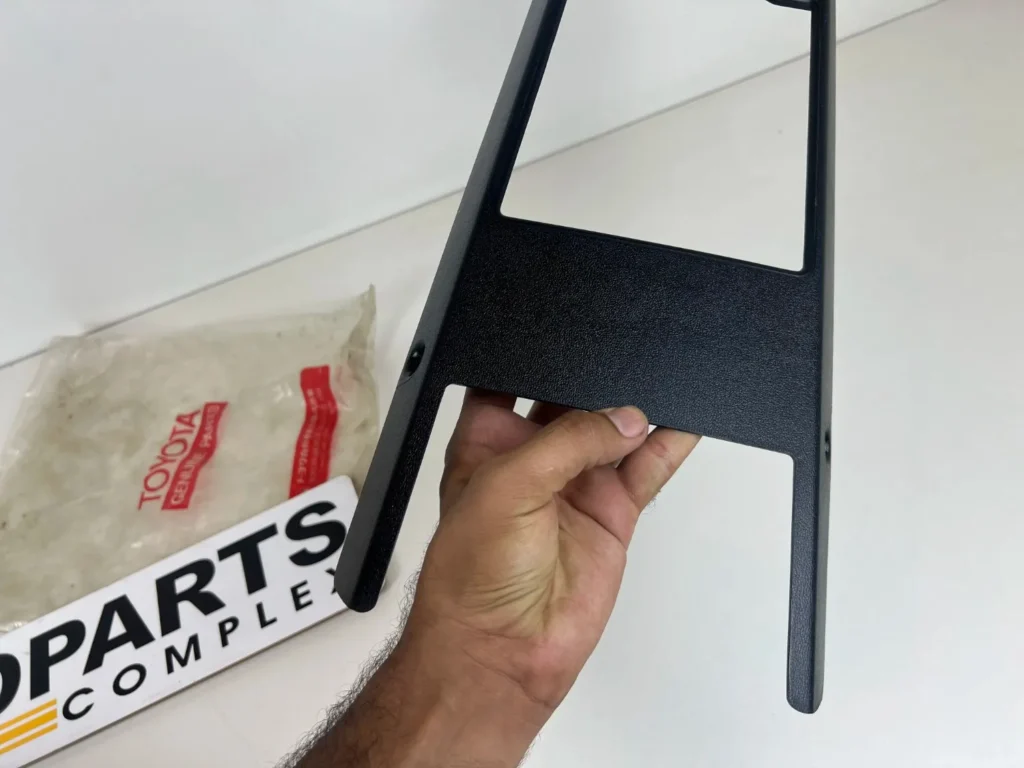 Corolla 1980 1981 NOS OEM shifter console (Black) (5)