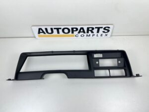 Corolla 1980 1981 TE72 ke70 LHD Dash cluster bezel (2)