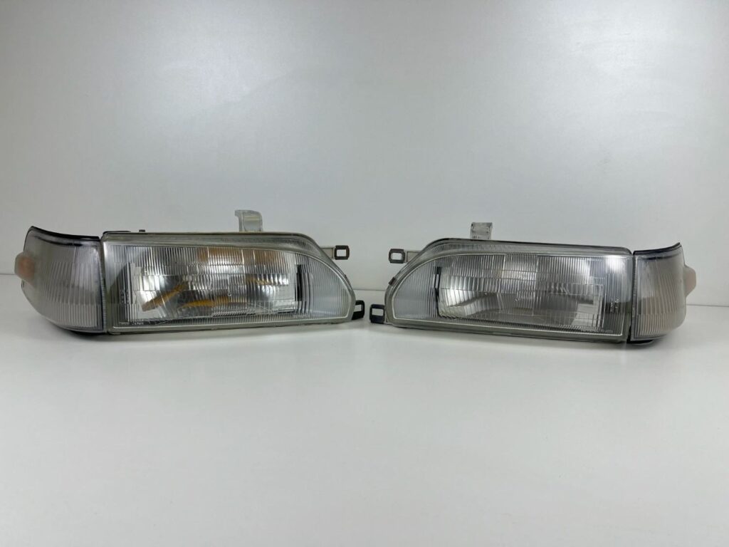 Corolla 1988 1989 1990 1991 AE92 FX GT headlights with parking lights (2)