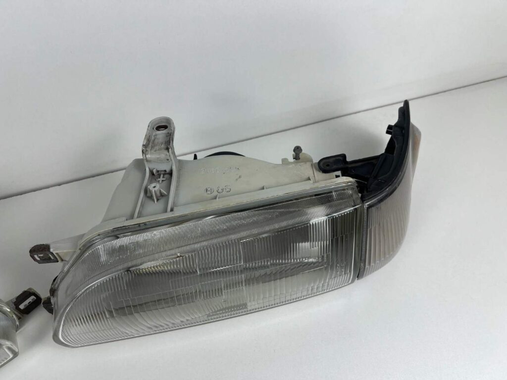 Corolla 1988 1989 1990 1991 AE92 FX GT headlights with parking lights (4)
