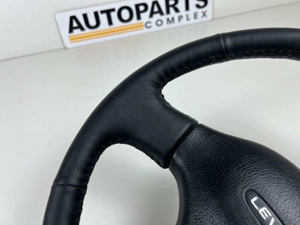 Corolla 1988 - 1991 Ae92 OEM JDM Levin steering wheel (10)