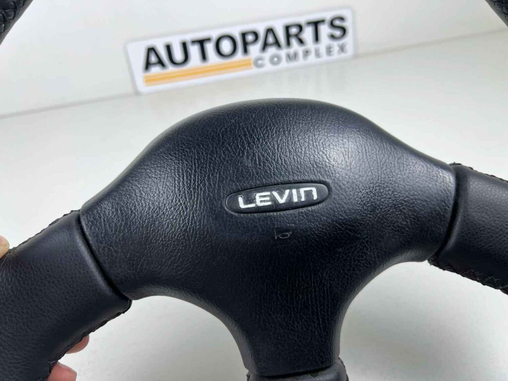 Corolla 1988 - 1991 Ae92 OEM JDM Levin steering wheel (12)
