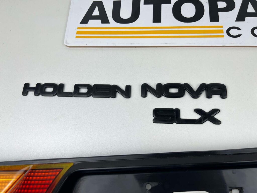 Corolla Ae100 Ae101 Holden Nova center garnish plate (Complete kit) (11)
