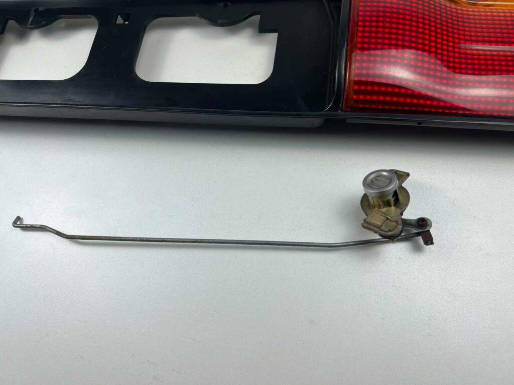 Corolla Ae100 Ae101 Holden Nova center garnish plate (Complete kit) (5)