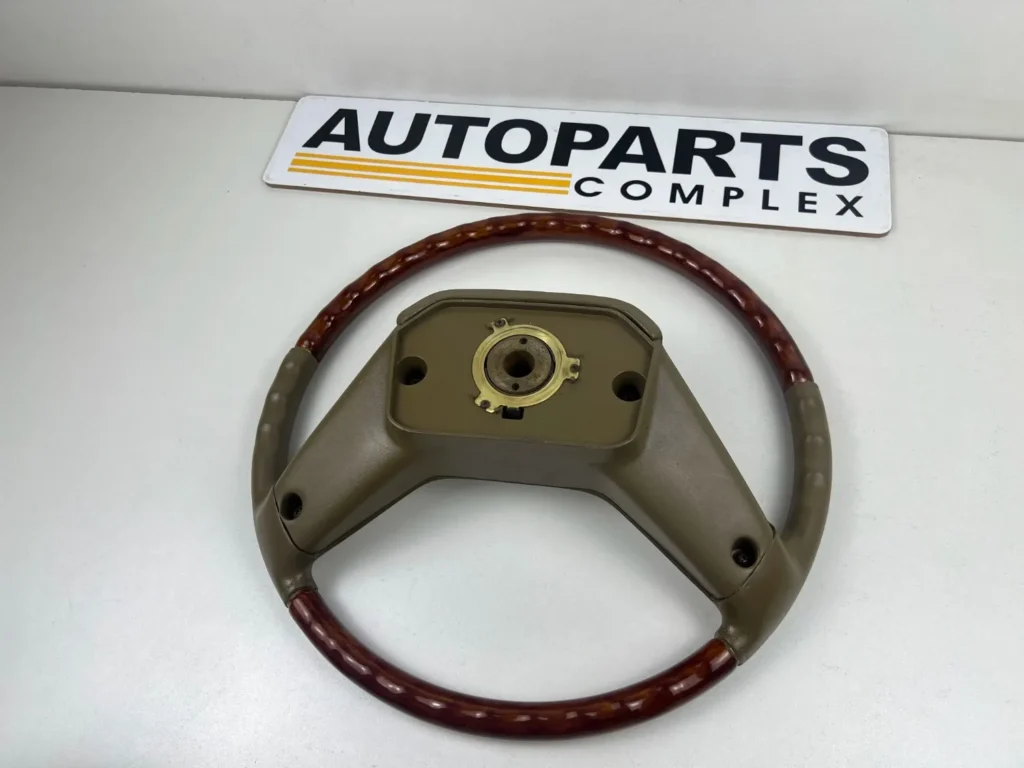 Corolla Ke70 TE72 rare OEM JDM wooden steering wheel (12)