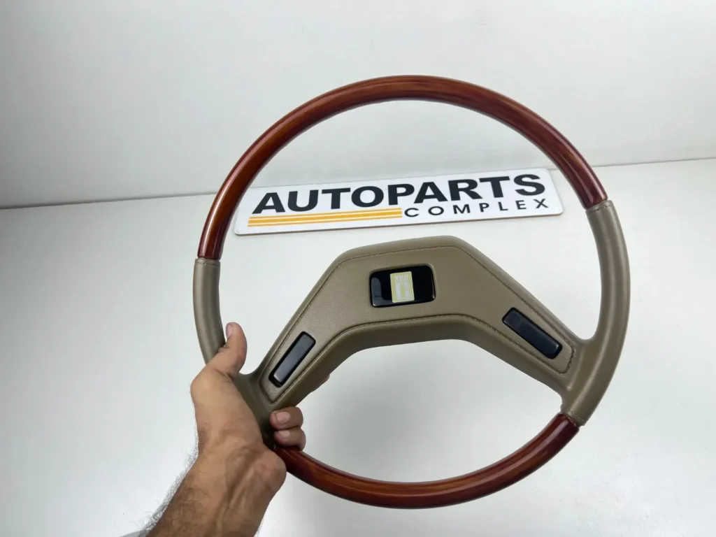 Corolla Ke70 TE72 rare OEM JDM wooden steering wheel (9)