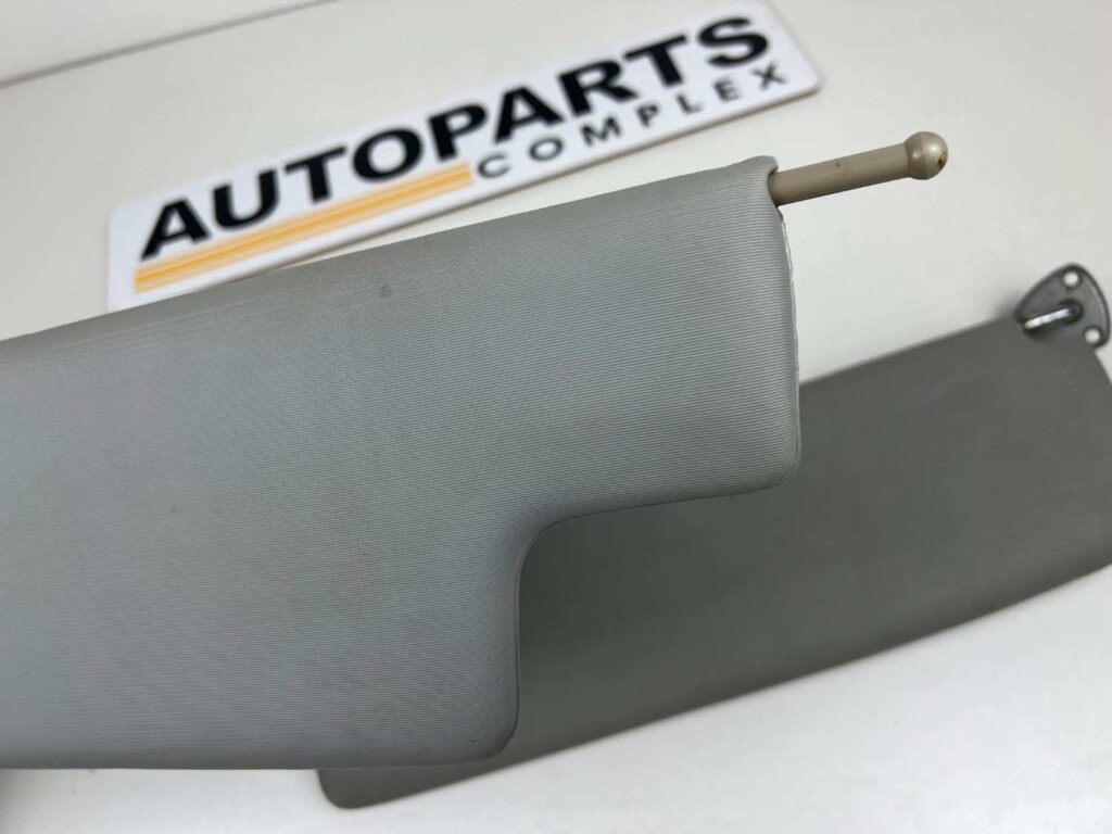 Corona 1970 - 1973 inside sun visors pair OEM RT80 RT81 RT83 (6)
