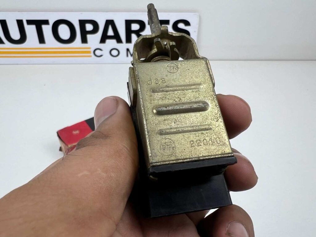 Corona mark ii Rx12 Rx22 mx1# mx22 NOS OEM wiper switch (10)