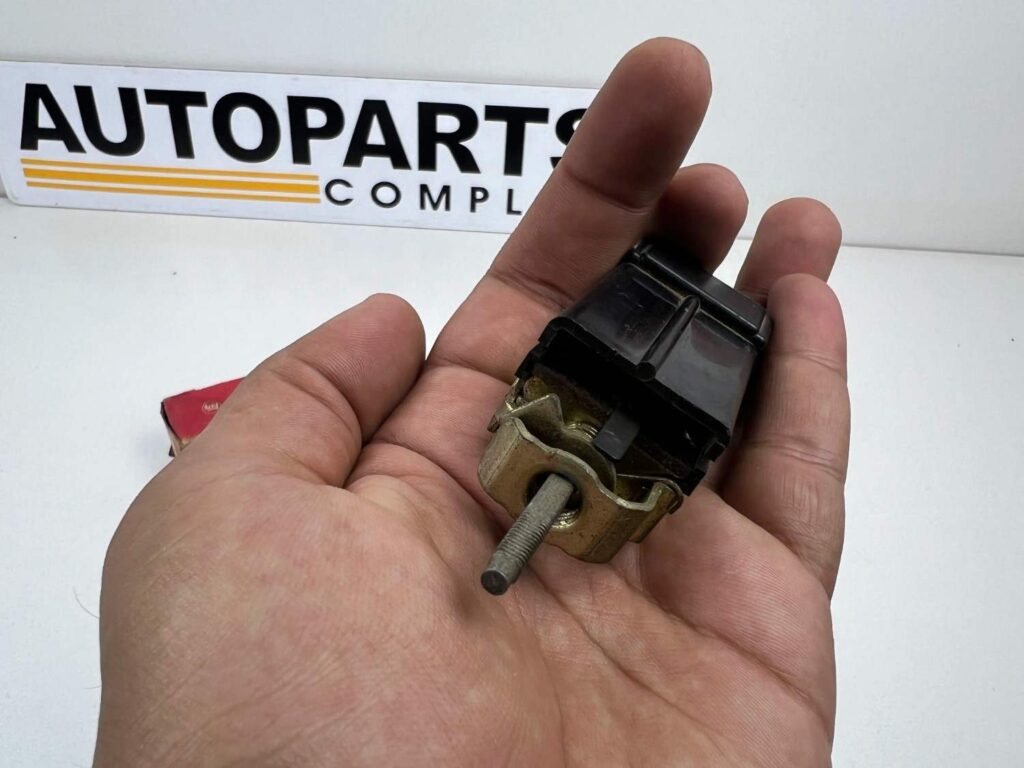 Corona mark ii Rx12 Rx22 mx1# mx22 NOS OEM wiper switch (7)